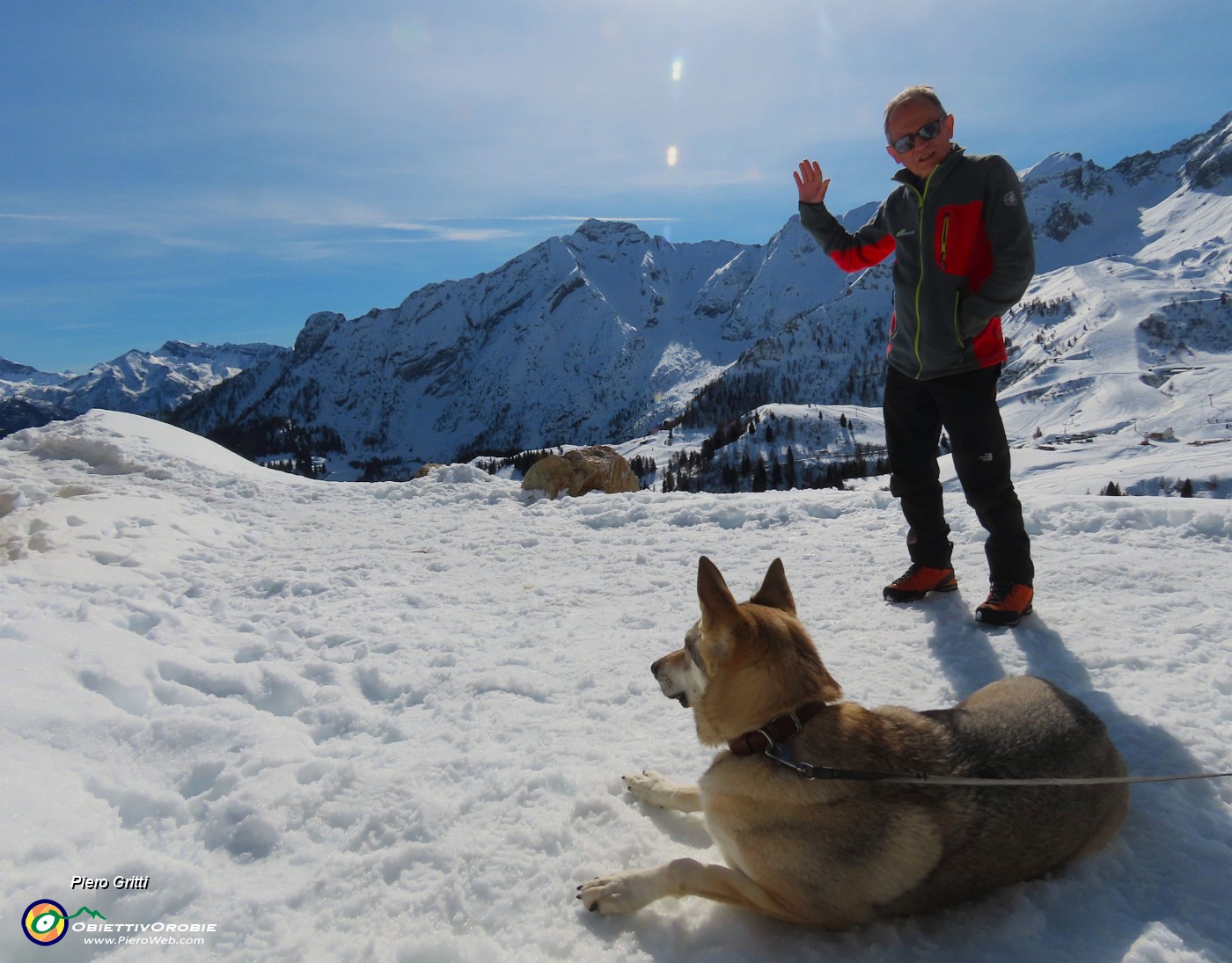 47 Ci godiamo il sole e il panorama!.JPG